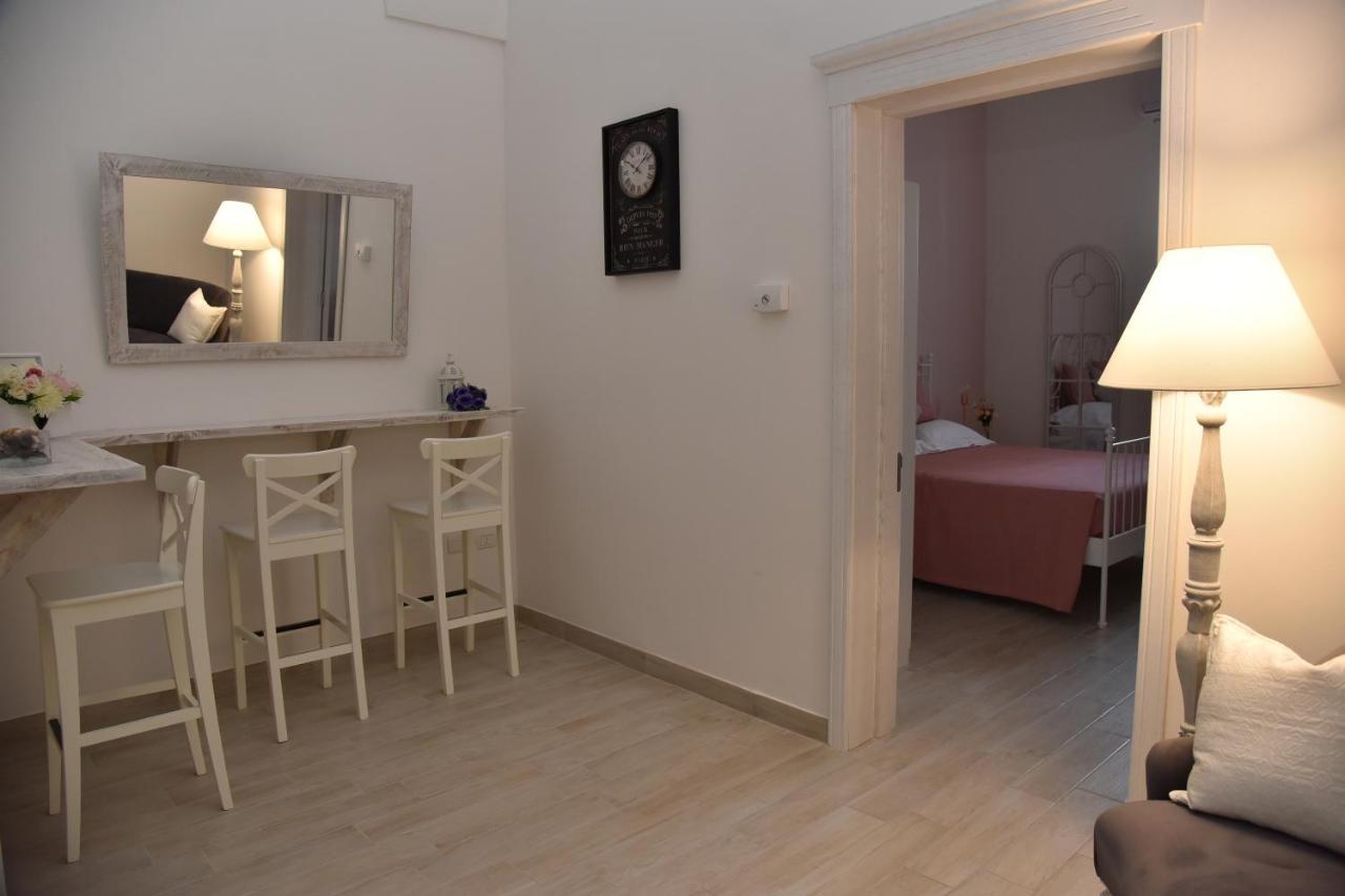 Ai Raggi Di Sole Bed & Breakfast Lecce Dış mekan fotoğraf
