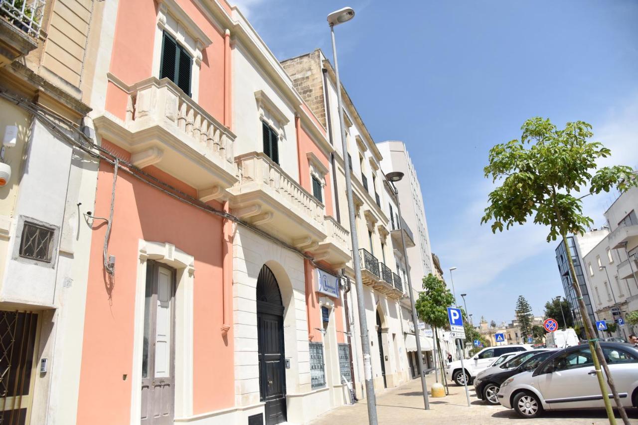 Ai Raggi Di Sole Bed & Breakfast Lecce Dış mekan fotoğraf