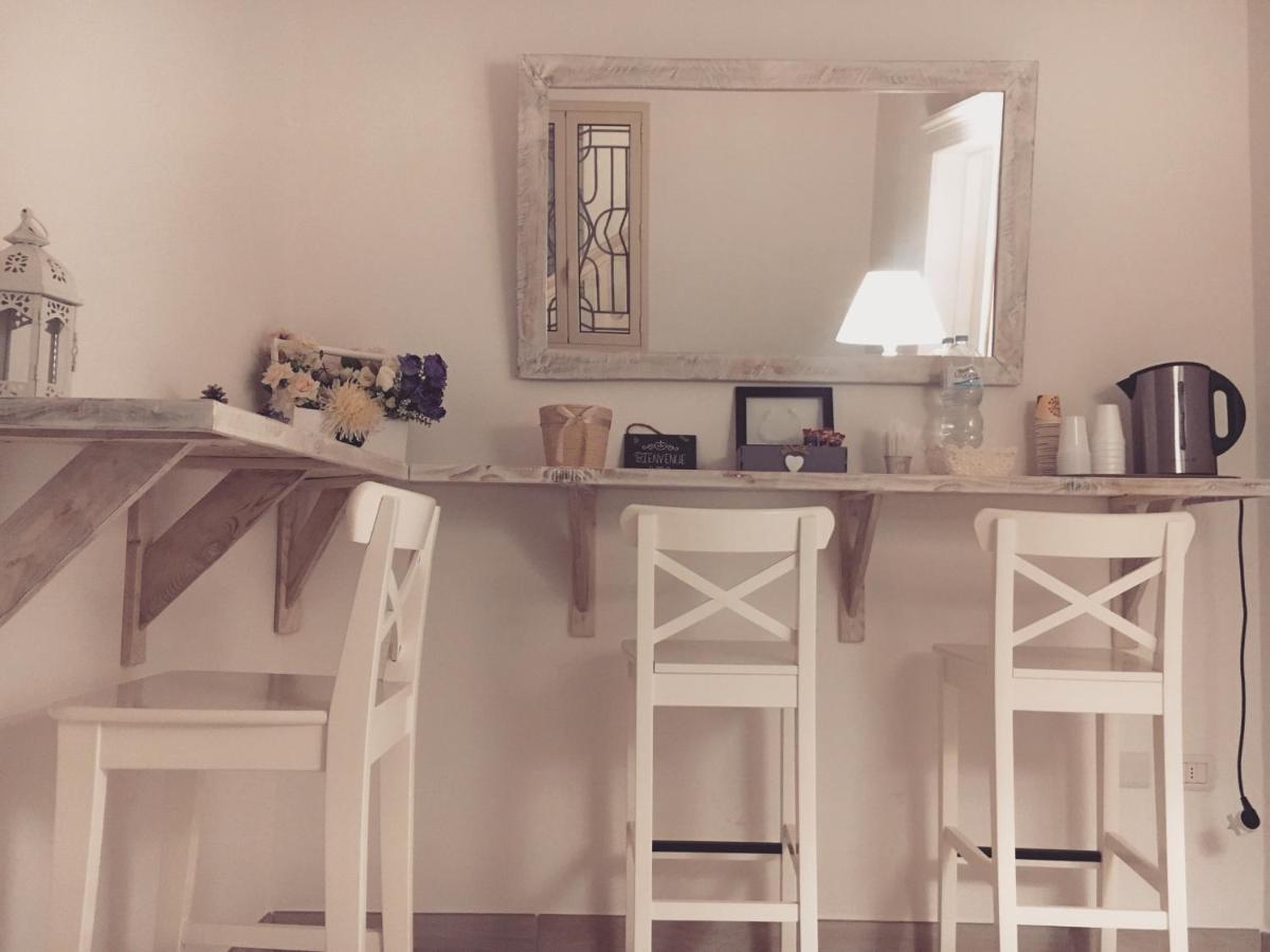 Ai Raggi Di Sole Bed & Breakfast Lecce Dış mekan fotoğraf