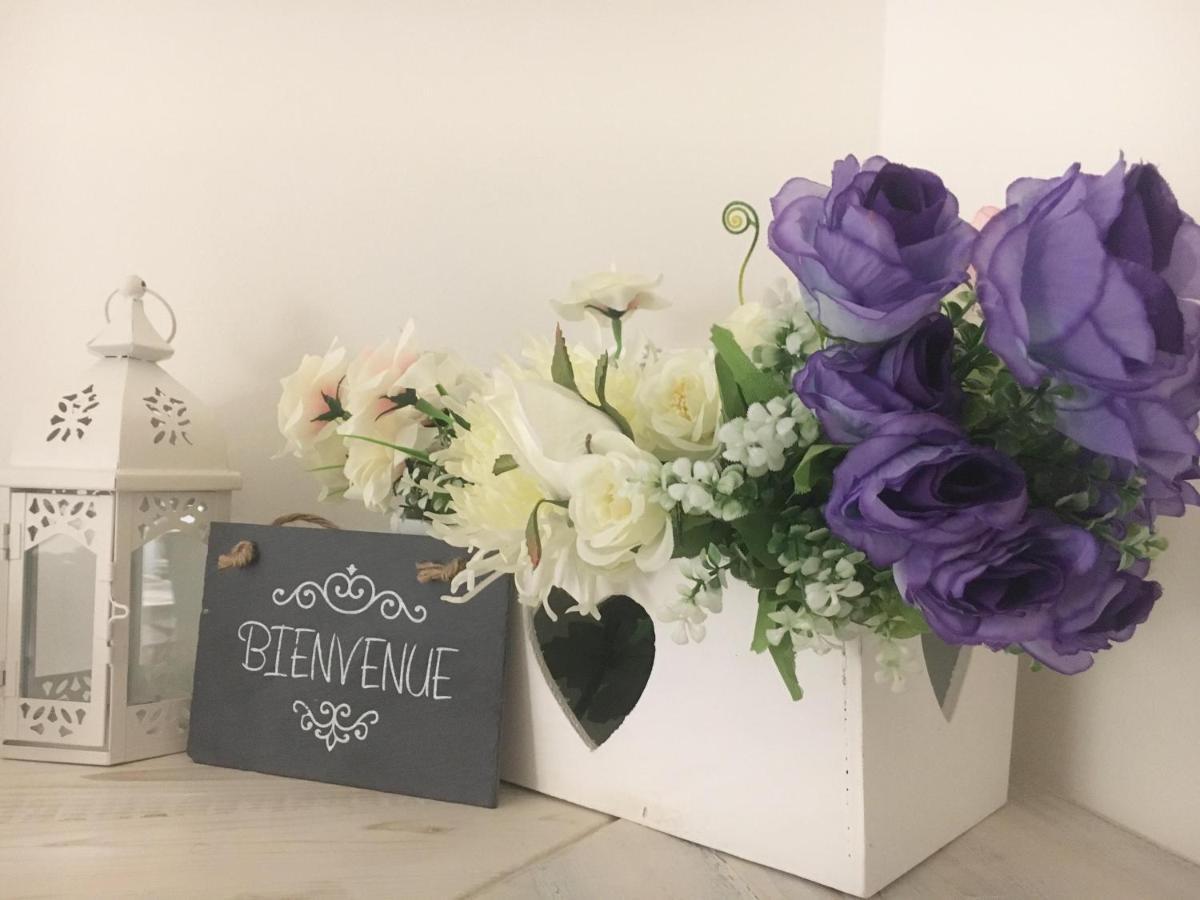 Ai Raggi Di Sole Bed & Breakfast Lecce Dış mekan fotoğraf