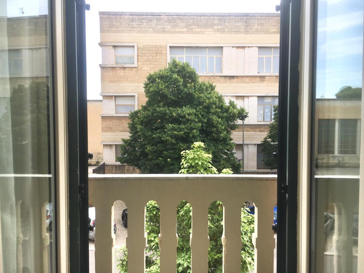 Ai Raggi Di Sole Bed & Breakfast Lecce Dış mekan fotoğraf