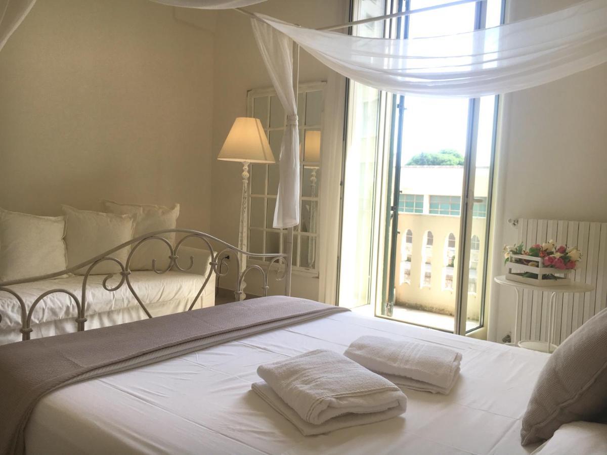 Ai Raggi Di Sole Bed & Breakfast Lecce Dış mekan fotoğraf
